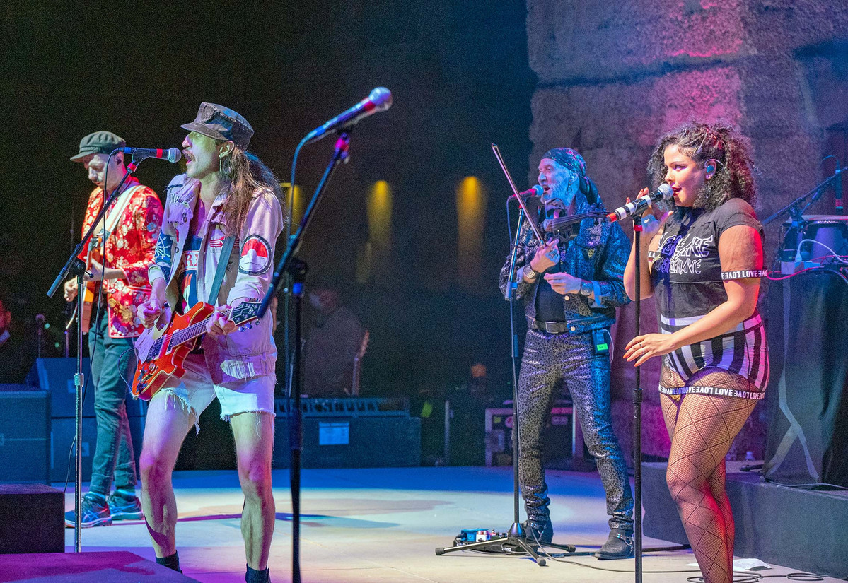 Gogol Bordello - Mountain Winery - Saratoga, CA
