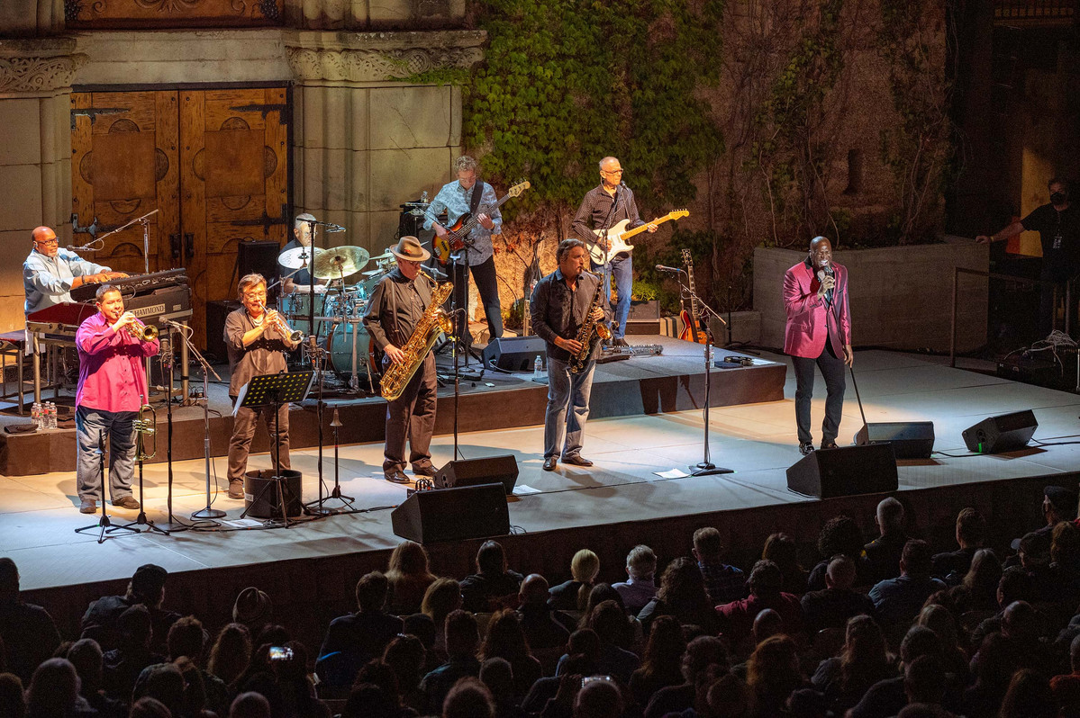 Tower of Power - Mountain Winery - Saratoga, CA