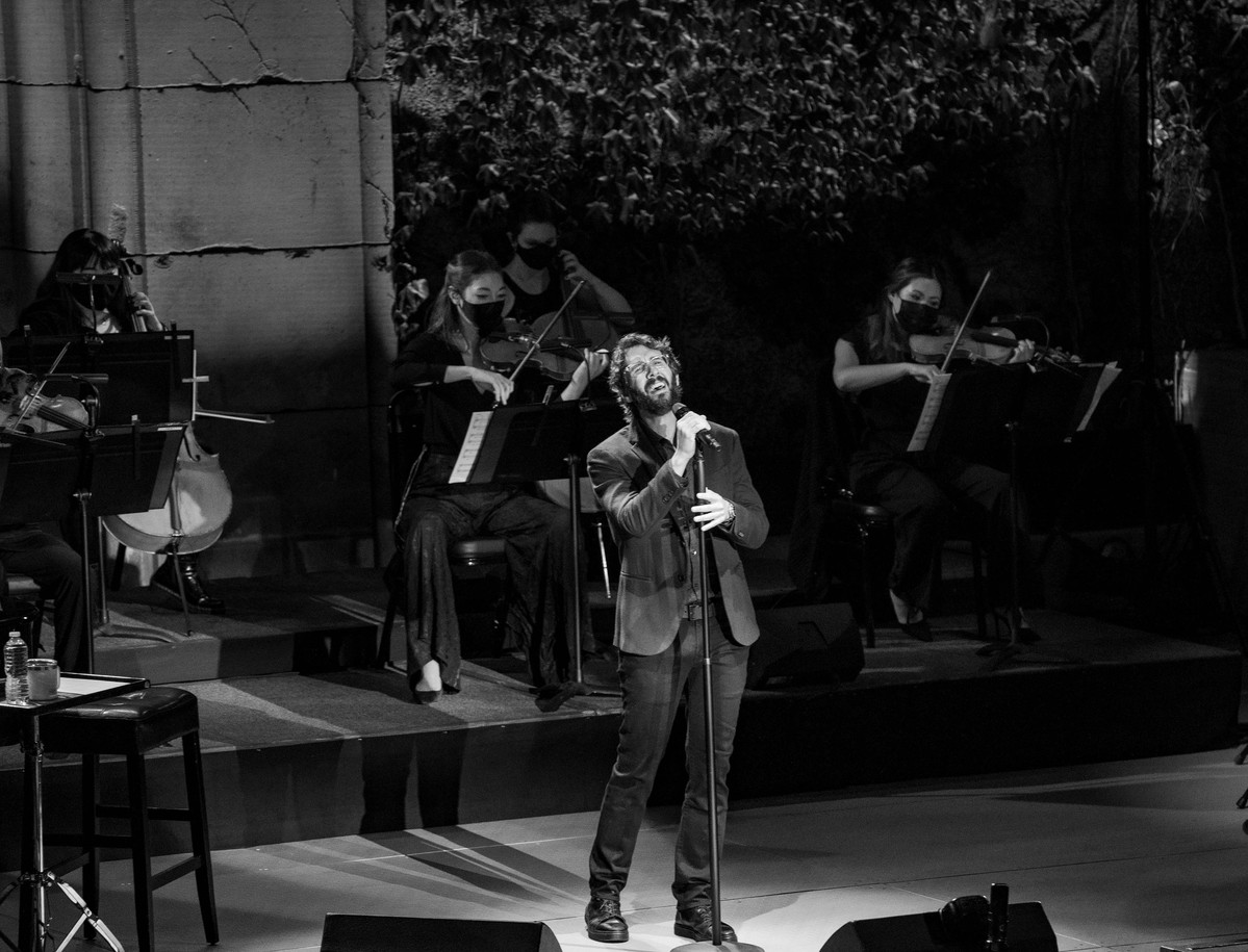 Josh Groban - Mountain Winery - Saratoga, CA