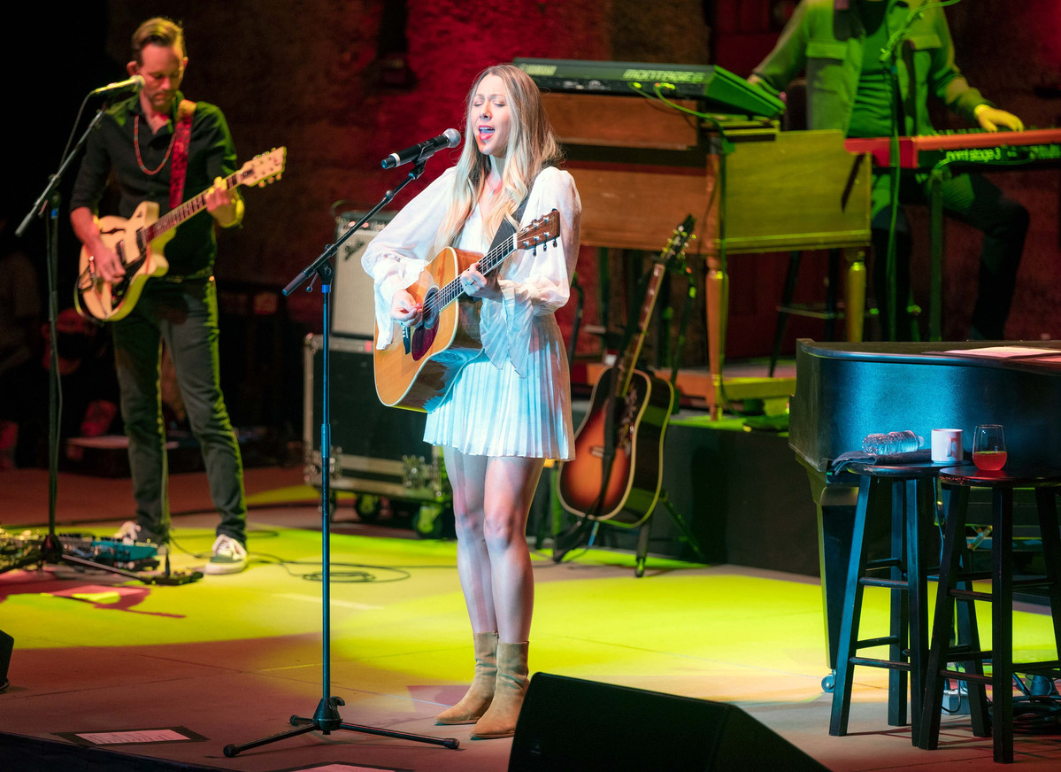 Colbie Caillat - Mountain Winery - Saratoga, CA
