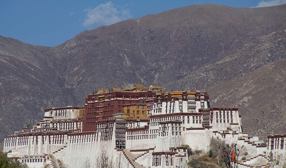Potala Palace, Lhasa, Tibet. Traditional home of the Dali Lama.