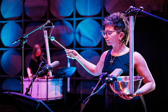 Percussionist Niki Johnson performing Dark Oceanography by The Sound Collectors Lab at Monash University. Art music photography by Australian music photographer Darren Gill.