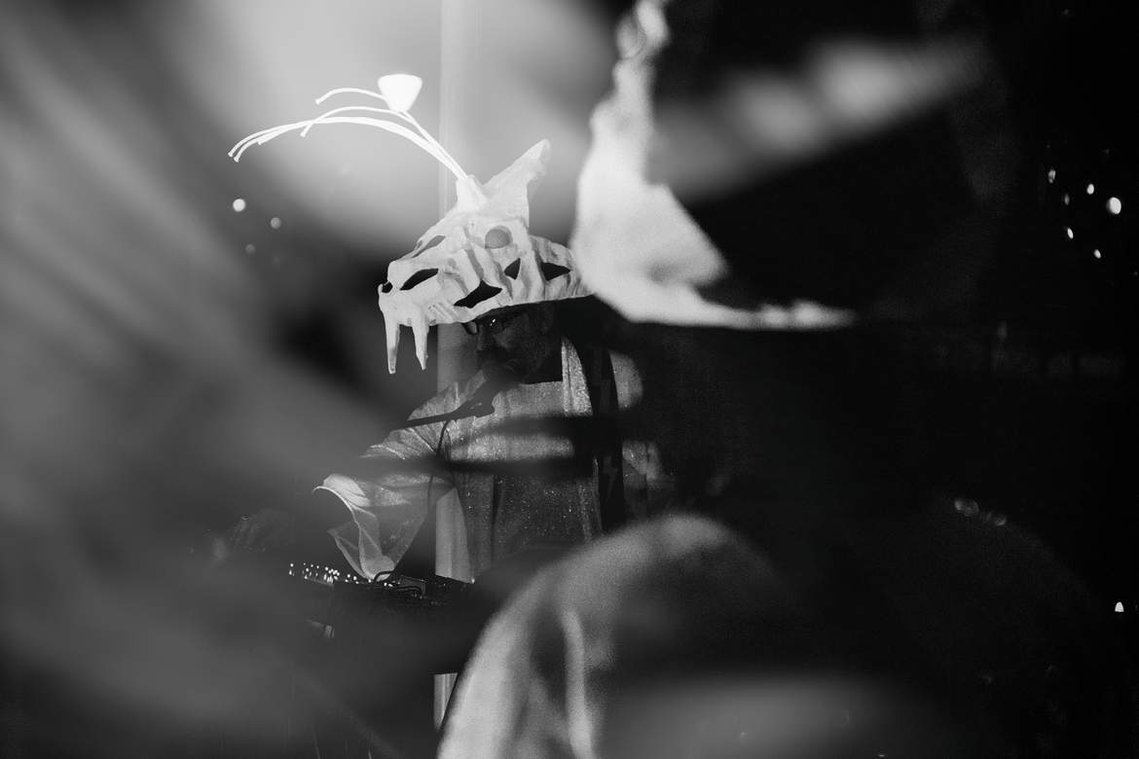 IceClaw band performing at Melbourne's MPavillion stage. Music photography by Darren Gill