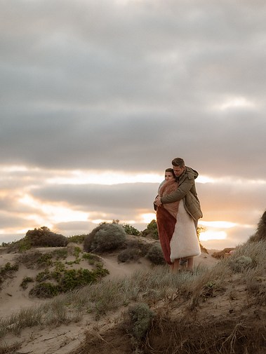 Couples photography on the mornington Peninsula. Phil Chest Presets.
Joanna Clarke Photography. Mt Eliza Photographer. Mornington Peninsula Photographer. Blairgowrie. Pearses Beach. Engagement Photographer. Micro wedding. Elopement Photographer