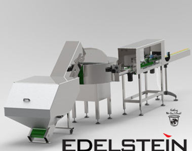 Bottle unscrambling machine with empty bottle storage tank and bottle lifter