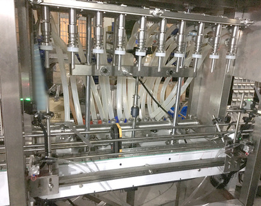 Glass Bottle Filling Line for Drinking Water: Linear Bottle Overflow Filler