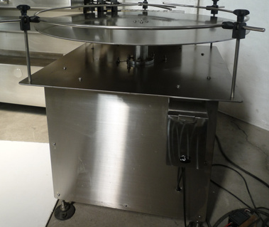 Bottle Feeder Turn Table