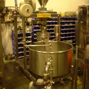 Mixing tank