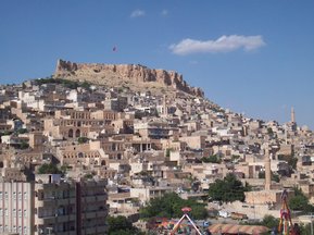 Nükhet Everi / Mardin / Güneş Ülkesi  
