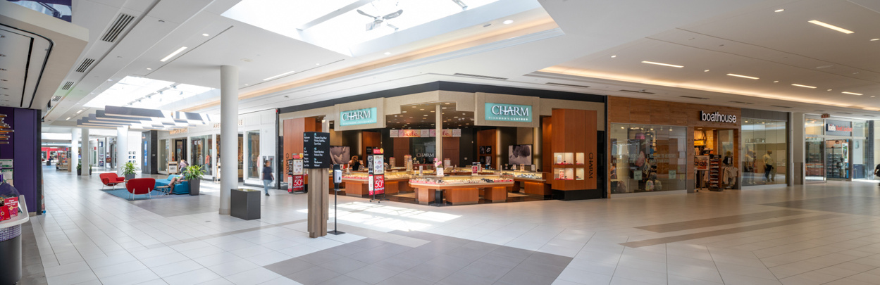 White Oaks Mall London Ontario by Frank Fenn IDEA3 Photography interior intersection