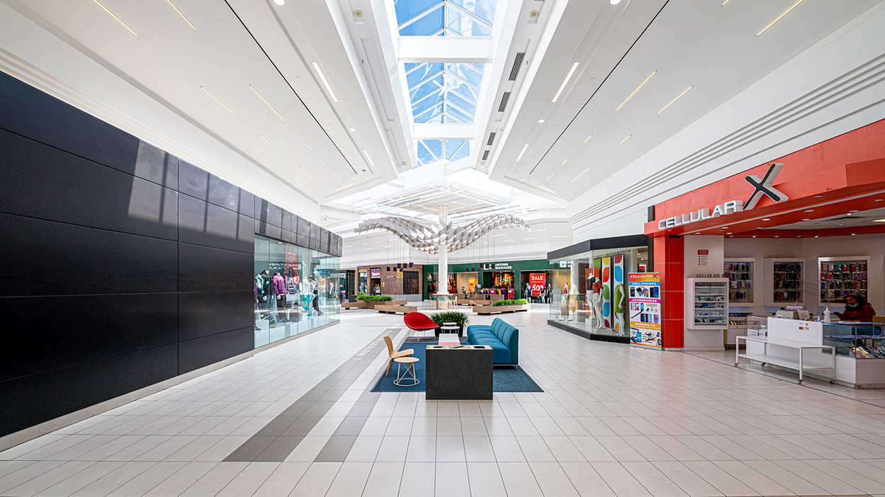 White Oaks Mall London Ontario by Frank Fenn IDEA3 Photography interior features