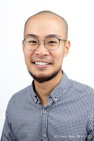 Headshot Photography in Ottawa by Frank Fenn IDEA3