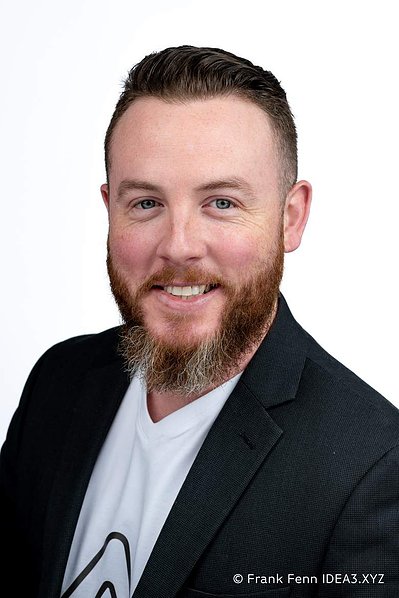 Headshot Photography in Ottawa by Frank Fenn IDEA3