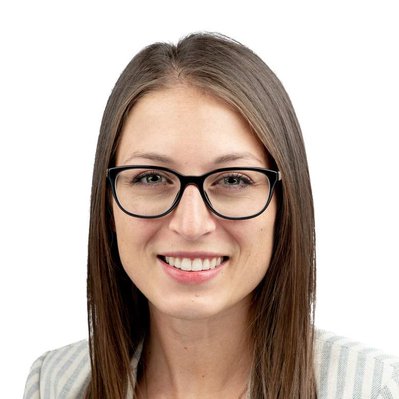 Headshot photograph of a professional woman in Ottawa Offices by Frank Fenn IDEA3