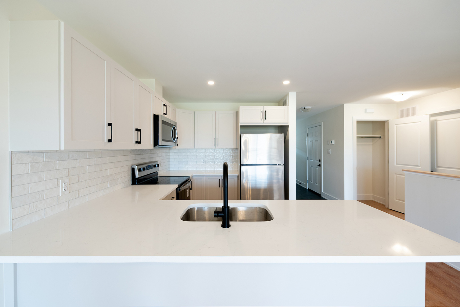Real estate photography of a new home in Smiths Falls Ontario by Frank Fenn IDEA3