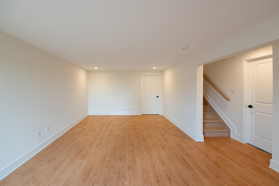 Real estate photography of a new home in Smiths Falls Ontario by Frank Fenn IDEA3