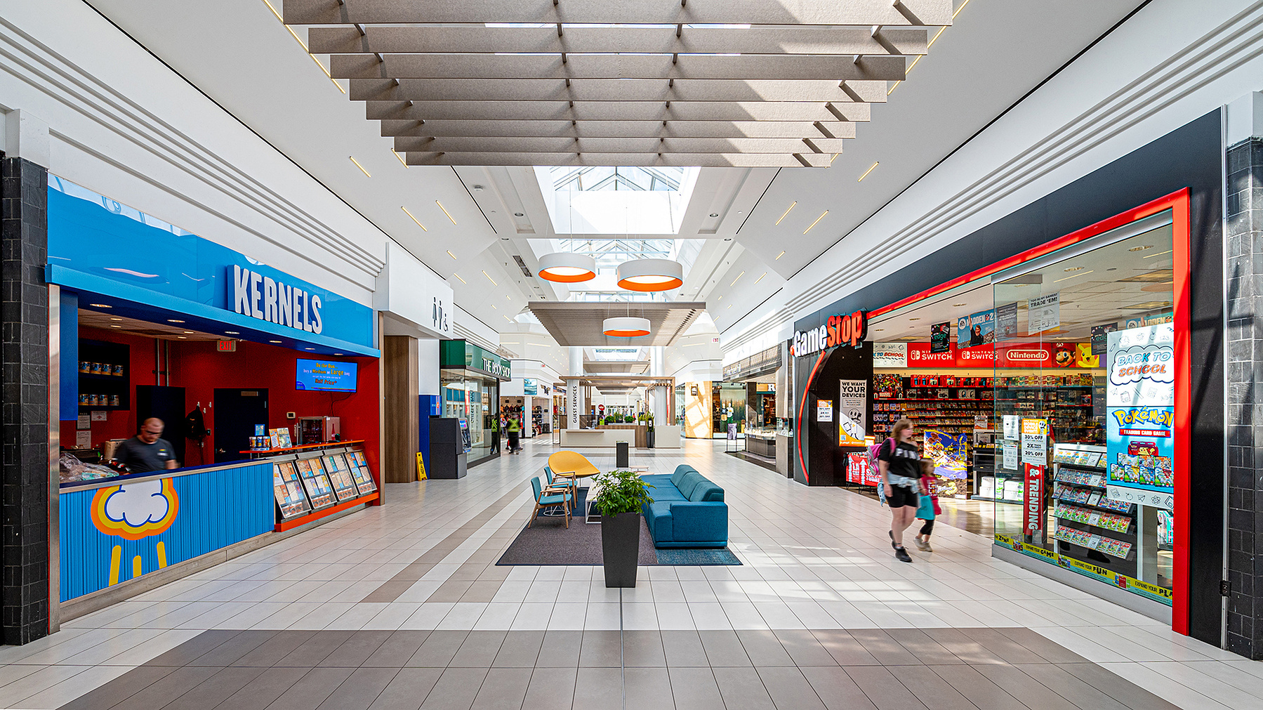 Shopping Centre photography by Frank Fenn IDEA3 White Oaks Mall