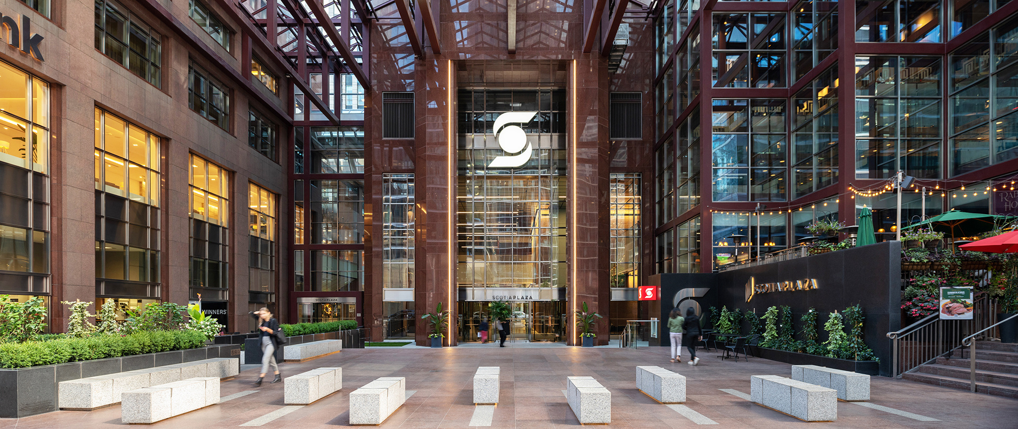 Entrance to Scotia Plaza in Toronto, Ontario Canada architectural photograph by Frank Fenn IDEA3 