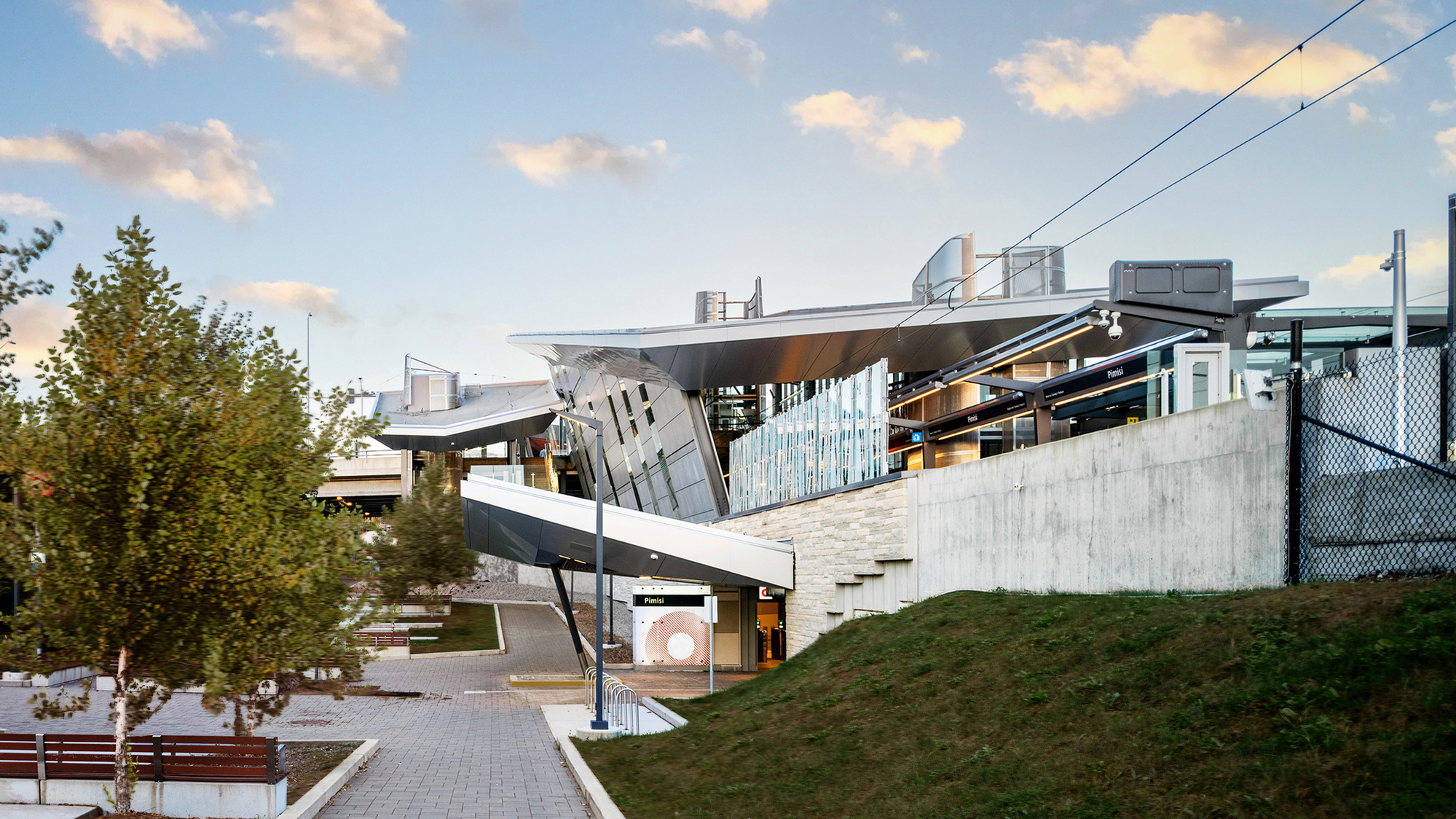 Pimisi station in Ottawa Architectural Photography by Frank Fenn IDEA3