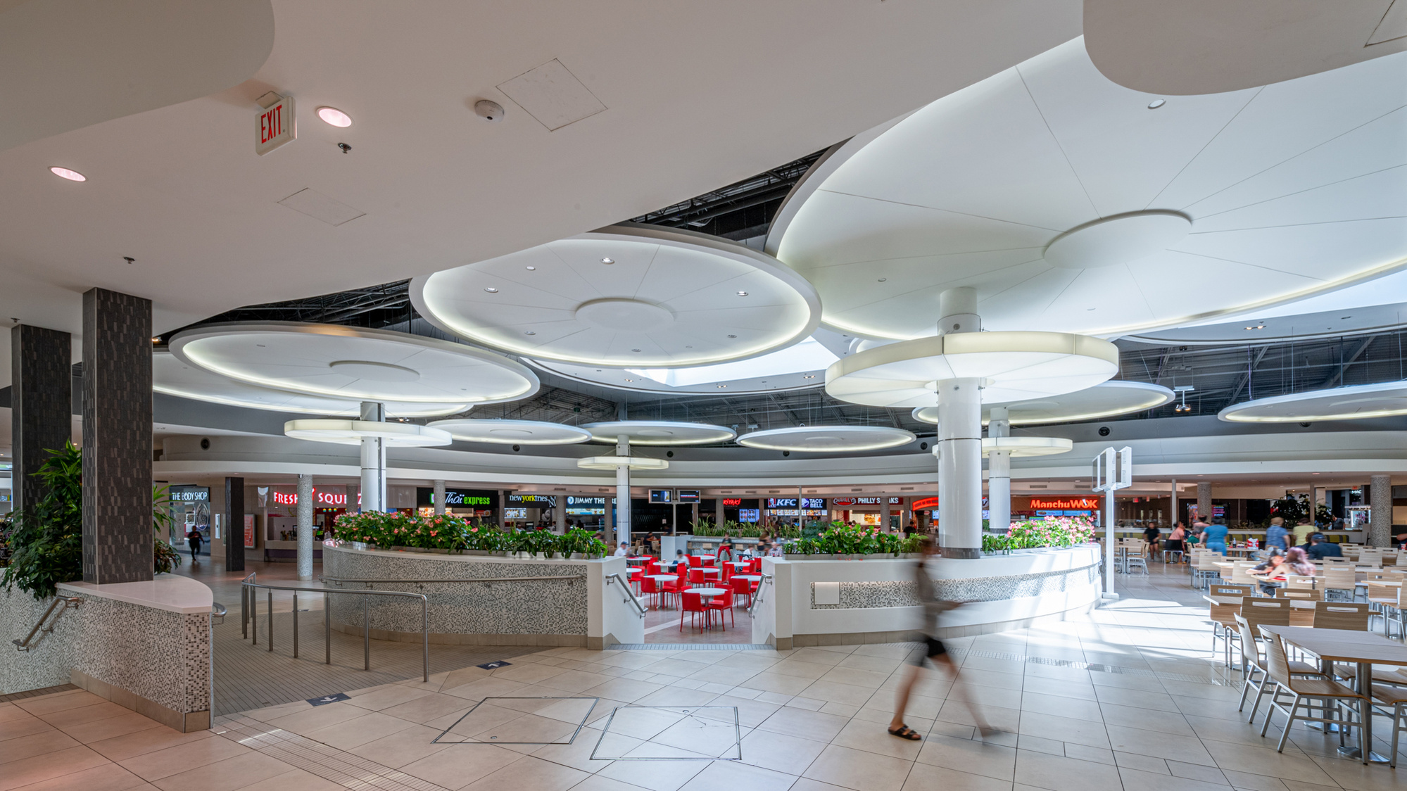 Pen Centre inside shopping centre photography by Frank Fenn