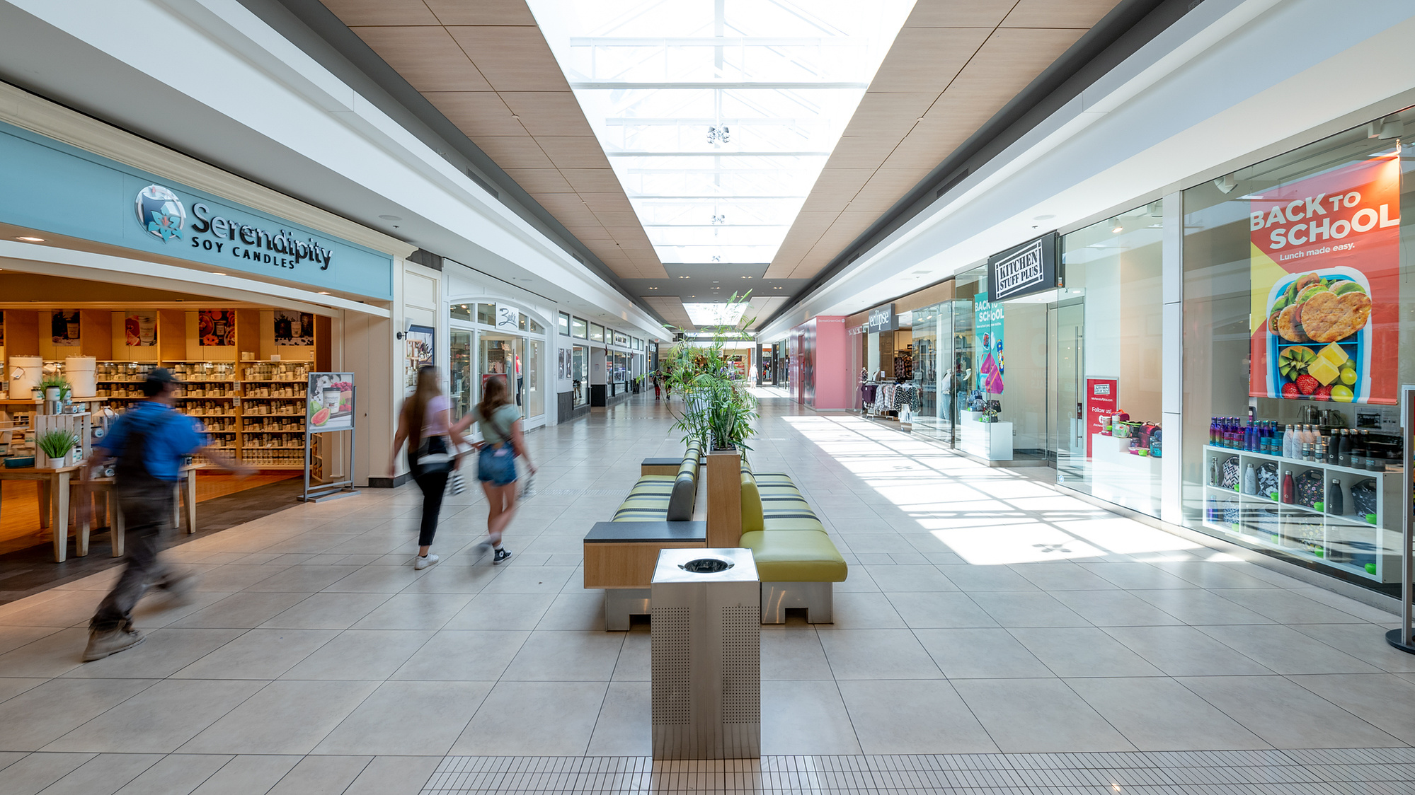 Pen Centre seating shopping centre photography by Frank Fenn