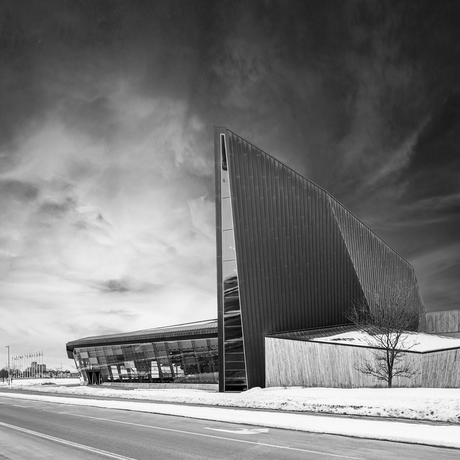 Canadian War Museum in black at white by Frank Fenn