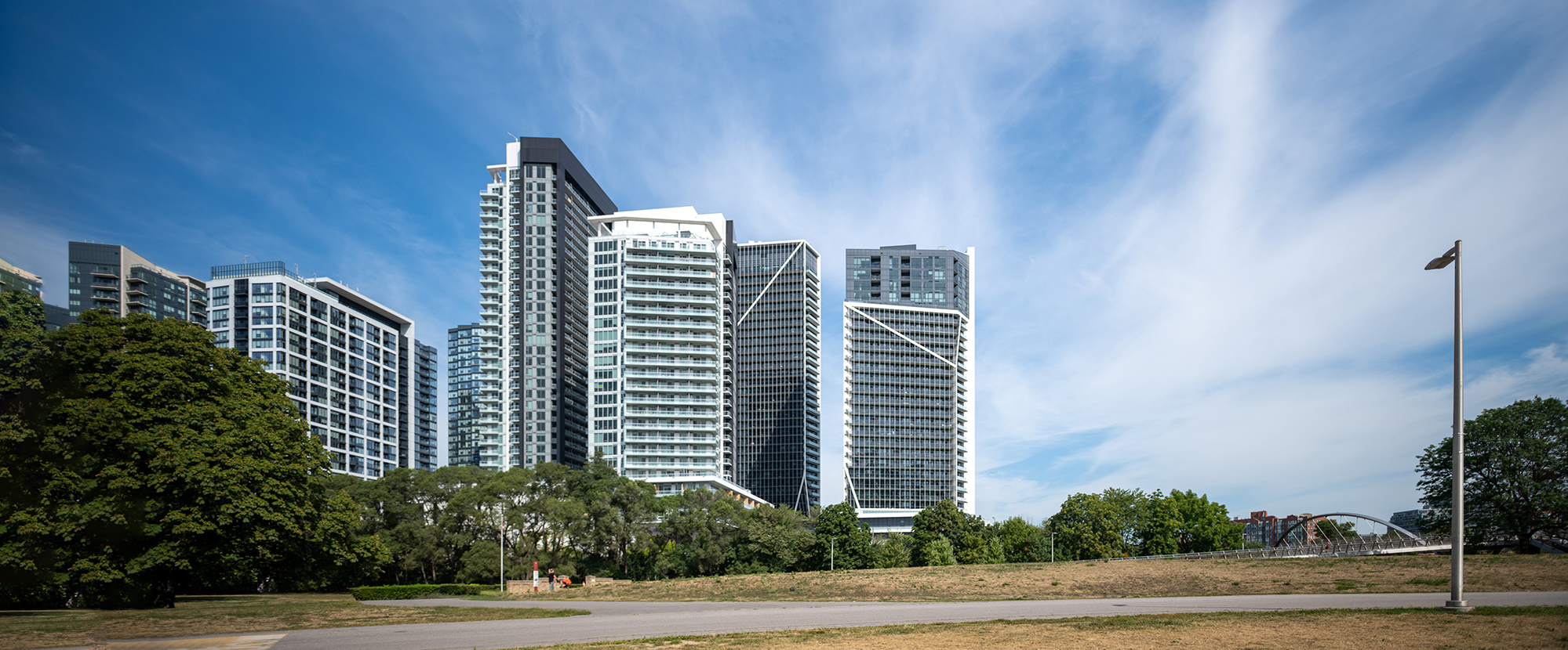 Toronto Architectural Photography Novus building by Frank Fenn IDEA3 from Garrison Common