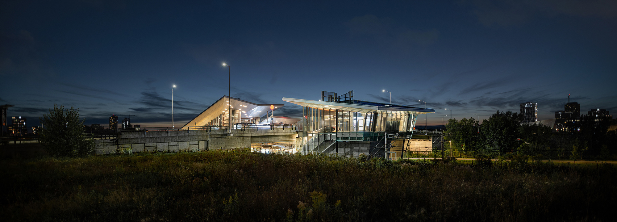 Architectural photography in Ottawa featuring Ottawa LRT Pimisi Station by Frank Fenn IDEA3