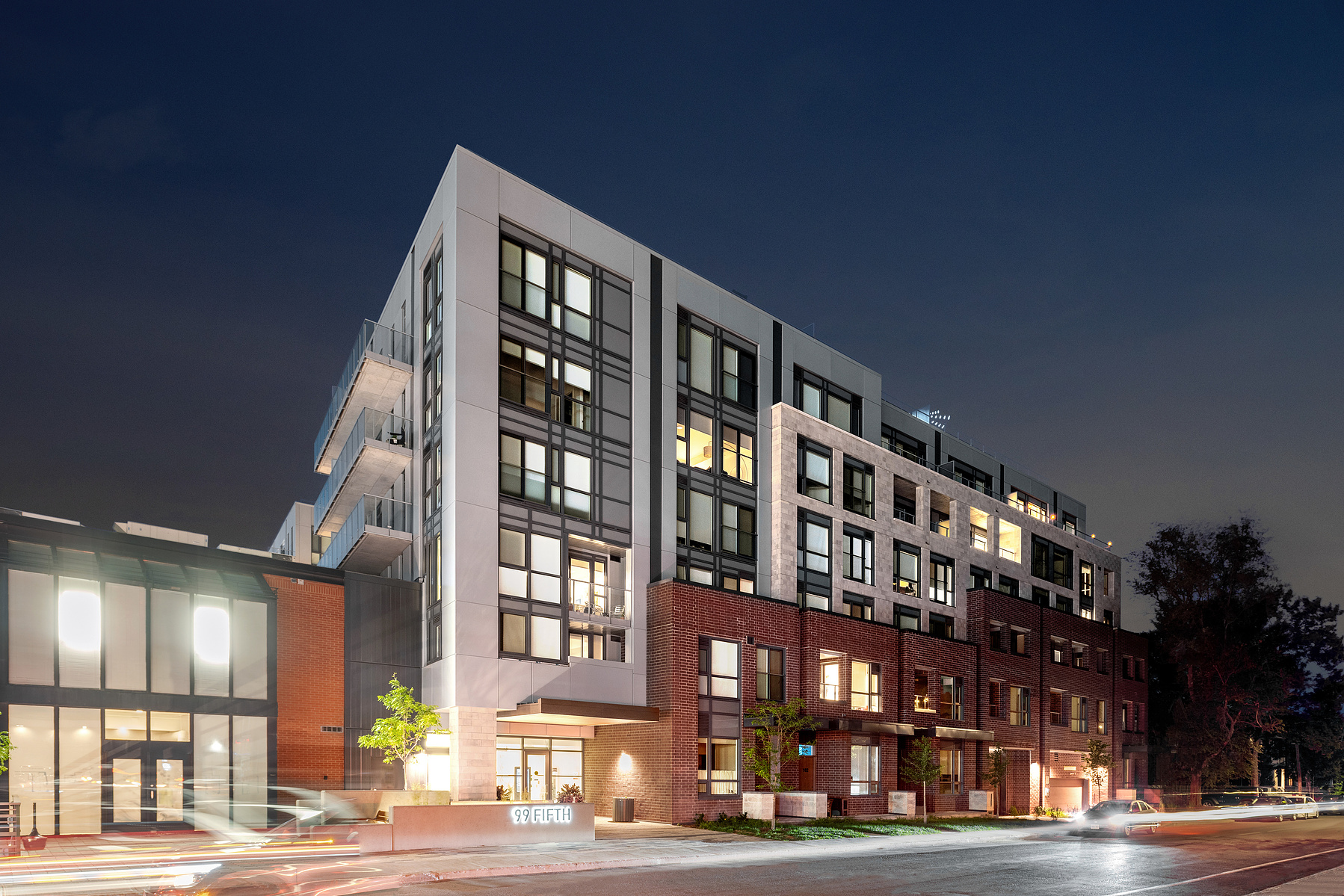 Fifth Avenue - 99 Fifth Avenue Ottawa Ontario - Architectural Photography 