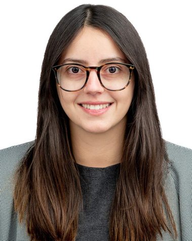 Headshot photograph of a professional woman in Ottawa Offices by Frank Fenn IDEA3