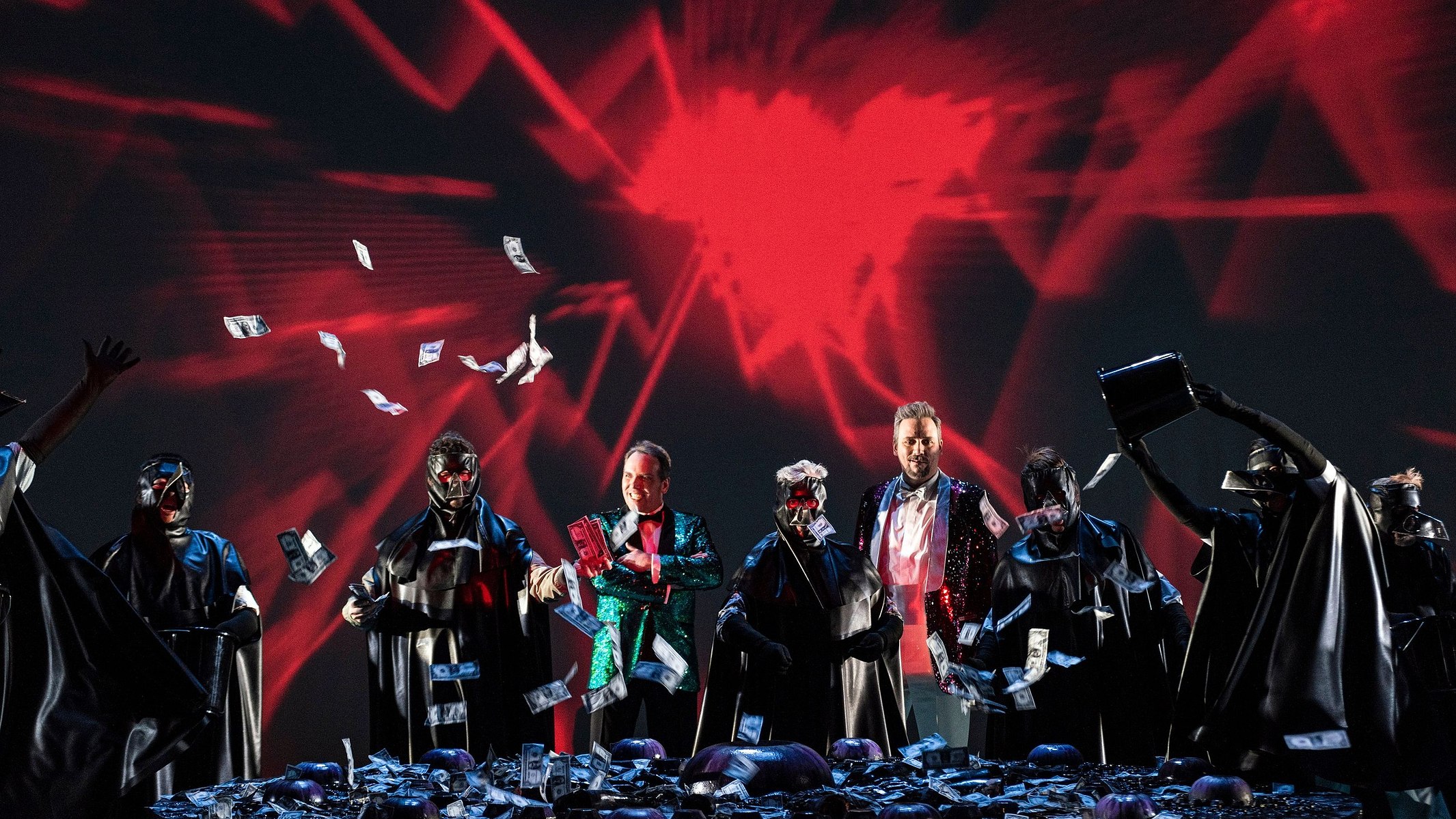 Stefan Hadzic (Fürst Jeletskij), Filippo Betoschi (Graf Tomskij), Herrenchor und Herrenextrachor des Staatstheater Kassel