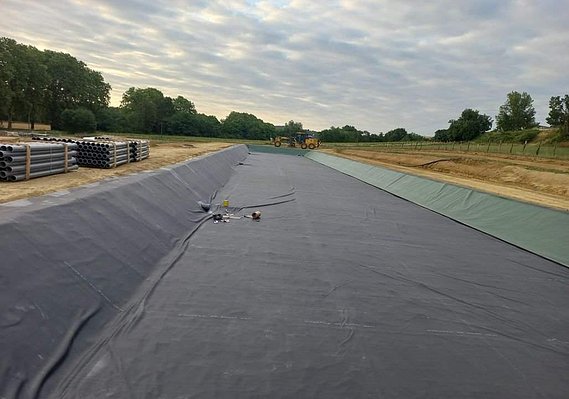 Etanchéité du bassin en géomembrane EPDM