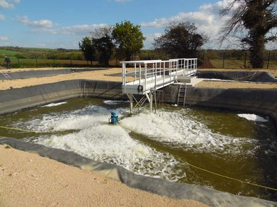 traitement de lixiviat, SBR, traitement des eaux usées de proces, aération de bassin, aération de lagune