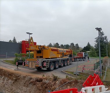mise en place de la PPM afin d'installer les cuves du traitement SBR sous contrôle du technicien STEP CONCEPT