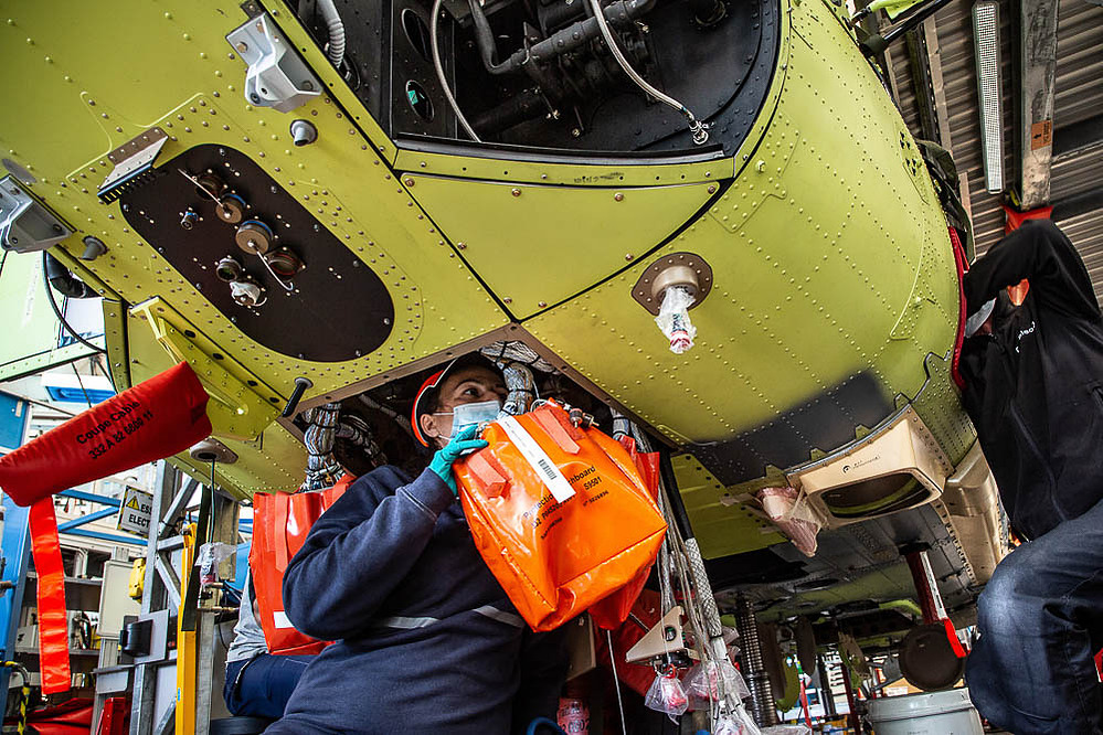 Chaîne de montage des Hélicoptères lourd Cougar et Caracal.Airbus Helicopters, Industrie de l'Armement, Défense Nationale .