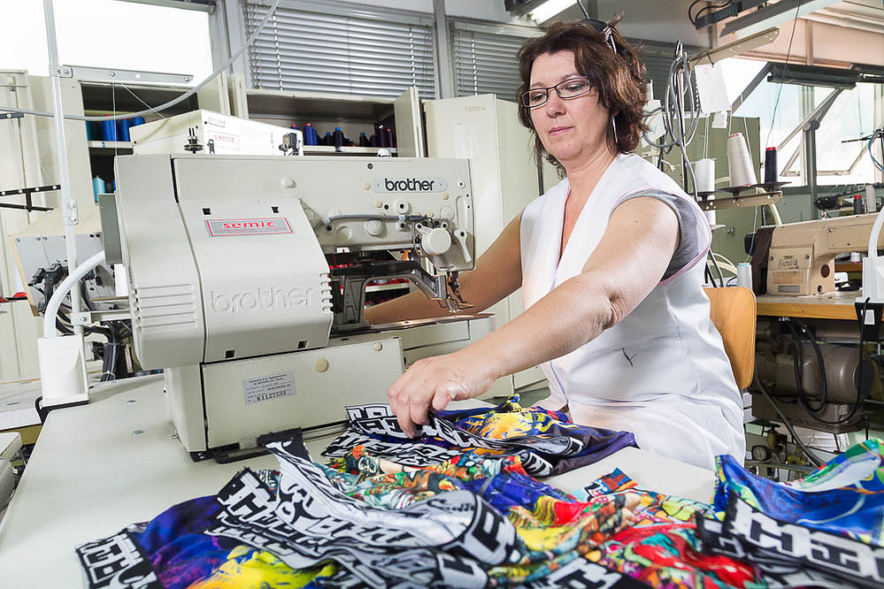 Industrie de l'habillement , prêt à porter, confection