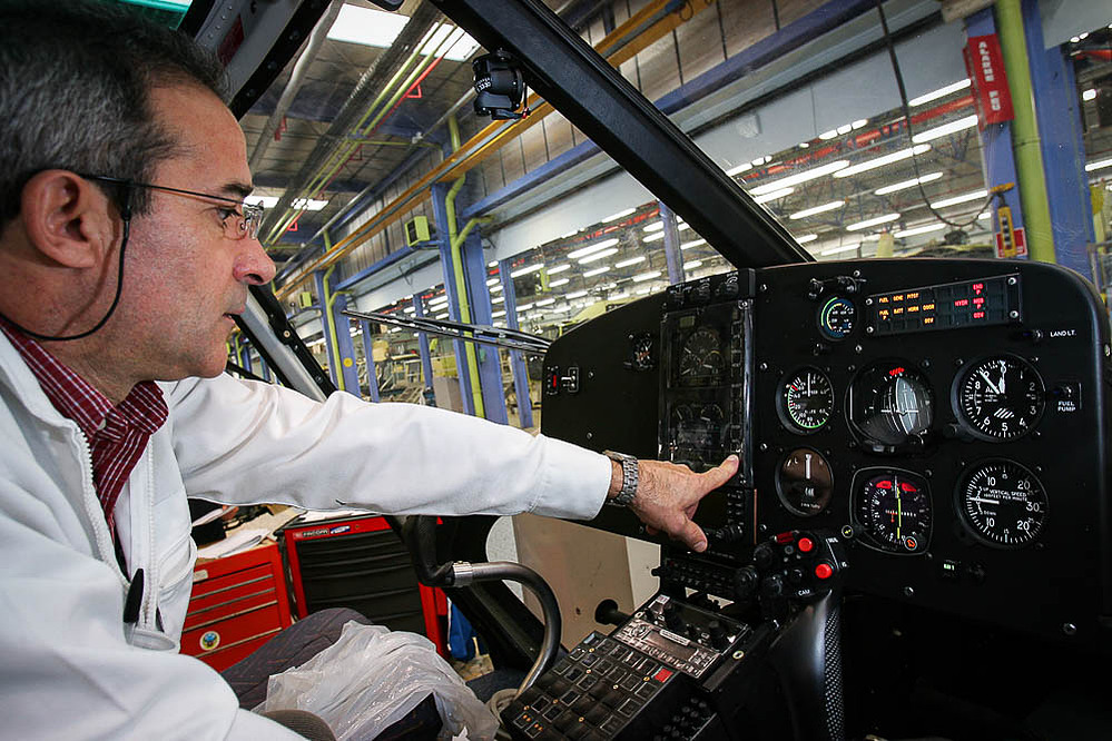 Chaîne de montage des hélicoptères légers. Airbus Helicopter, Eurocopters. Industrie de l'Armement, Défense Nationale