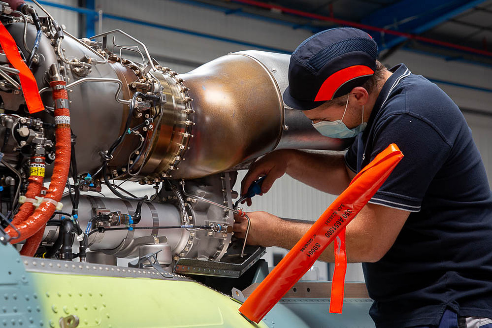 Chaine de montage des Helicopters legers. Helicopter EC130. Airbus Helicopters. Industrie de l'Armement, Défense Nationale