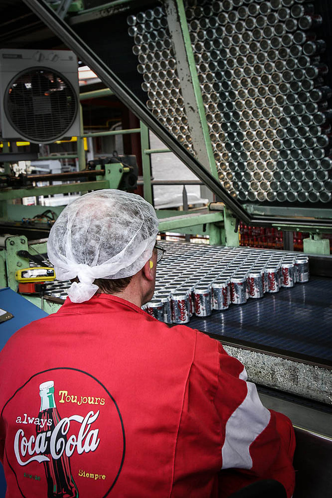 Ligne de mise en canette Coca Cola . Industrie Agroalimentaire