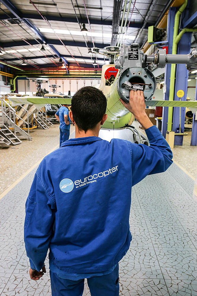 Chaîne de montage des hélicoptères légers. Airbus Helicopters. Industrie de l'Armement, Défense Nationale