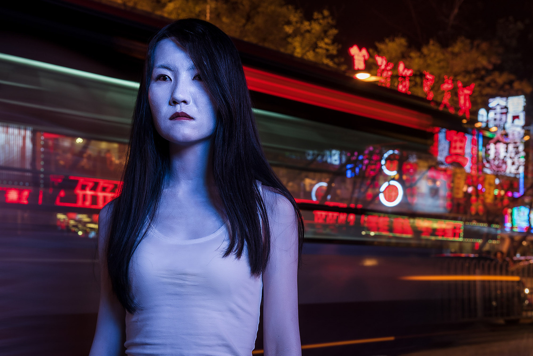 Urban Alienation - Laurent Hou 
