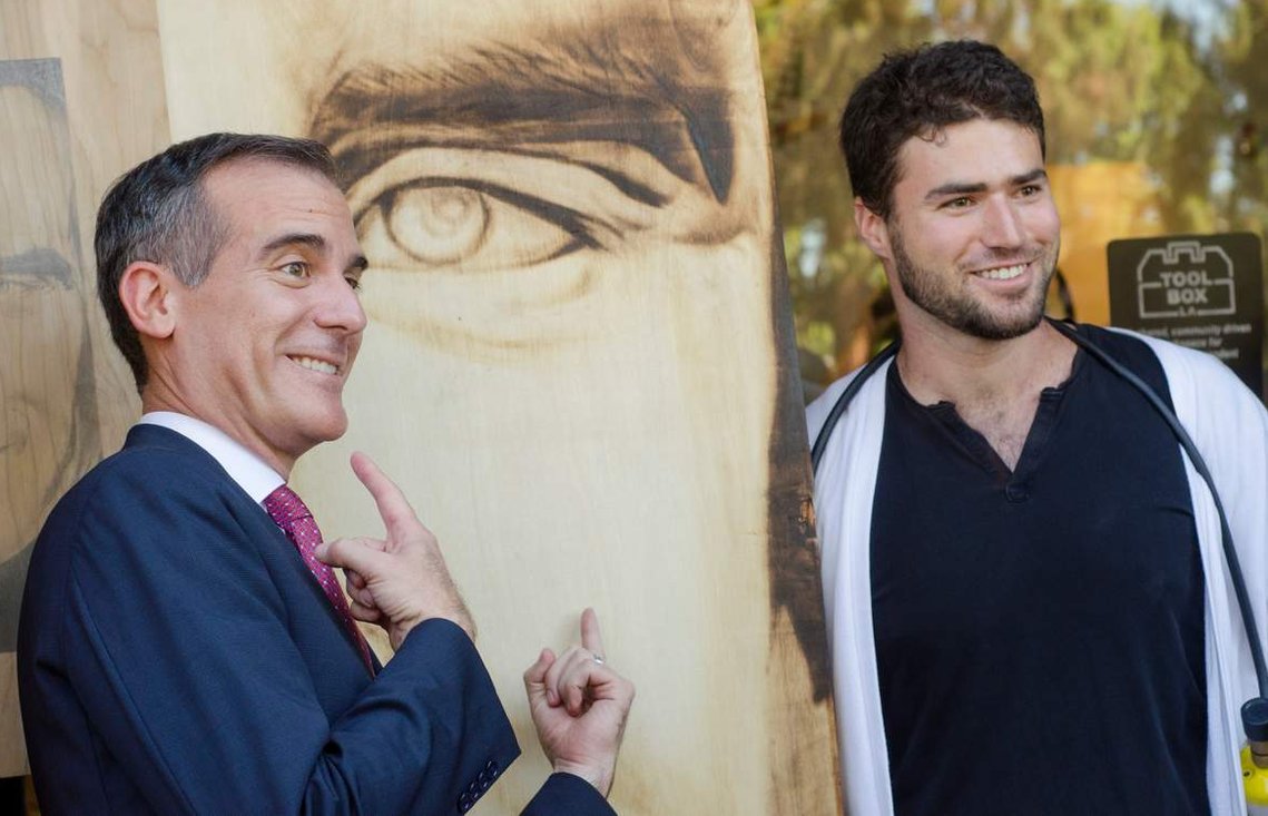 Pyrographer Zachary Aronson with Los Angeles Mayor Eric Garcetti at Toolbox LA