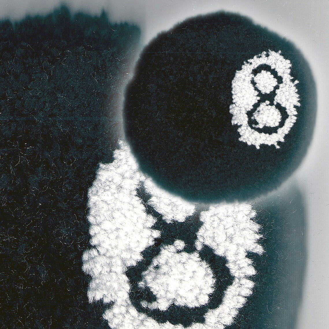 🎱 mini rug 5×5 in