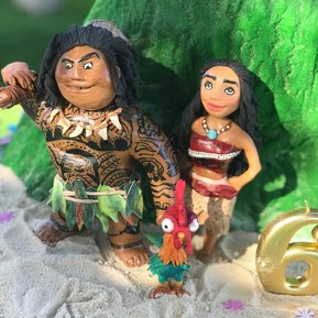 Sculpted Moana Cake Design