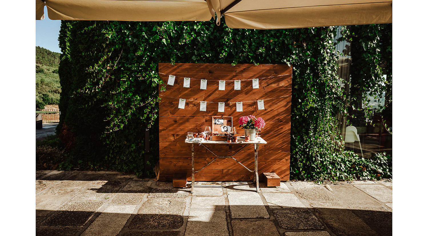 Decoración de bodas con lista de mesas