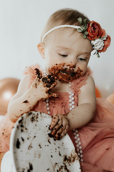 baby girl's 1st birthday Colorado milestone cake smash