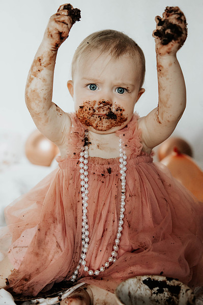 baby girl's 1st birthday Colorado milestone cake smash