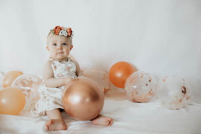 baby girl's 1st birthday Colorado milestone cake smash