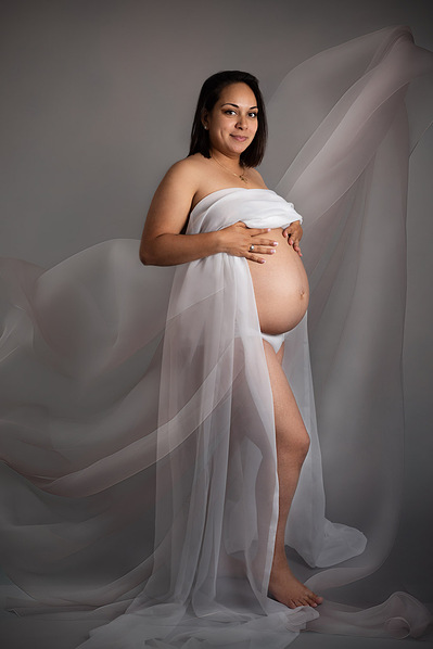 Femme enceinte, Photo de Grossesse, Photo Maternité, photographe studio, Photo Nouveau-né, Naissance, Gizeux, Bourgueil, Tours, Chinon, Langeais, Saumur