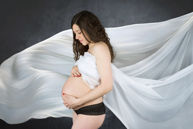 Femme enceinte, Photo de Grossesse, Photo Maternité, photographe studio, Photo Nouveau-né, Naissance, Gizeux, Bourgueil, Tours, Chinon, Langeais, Saumur